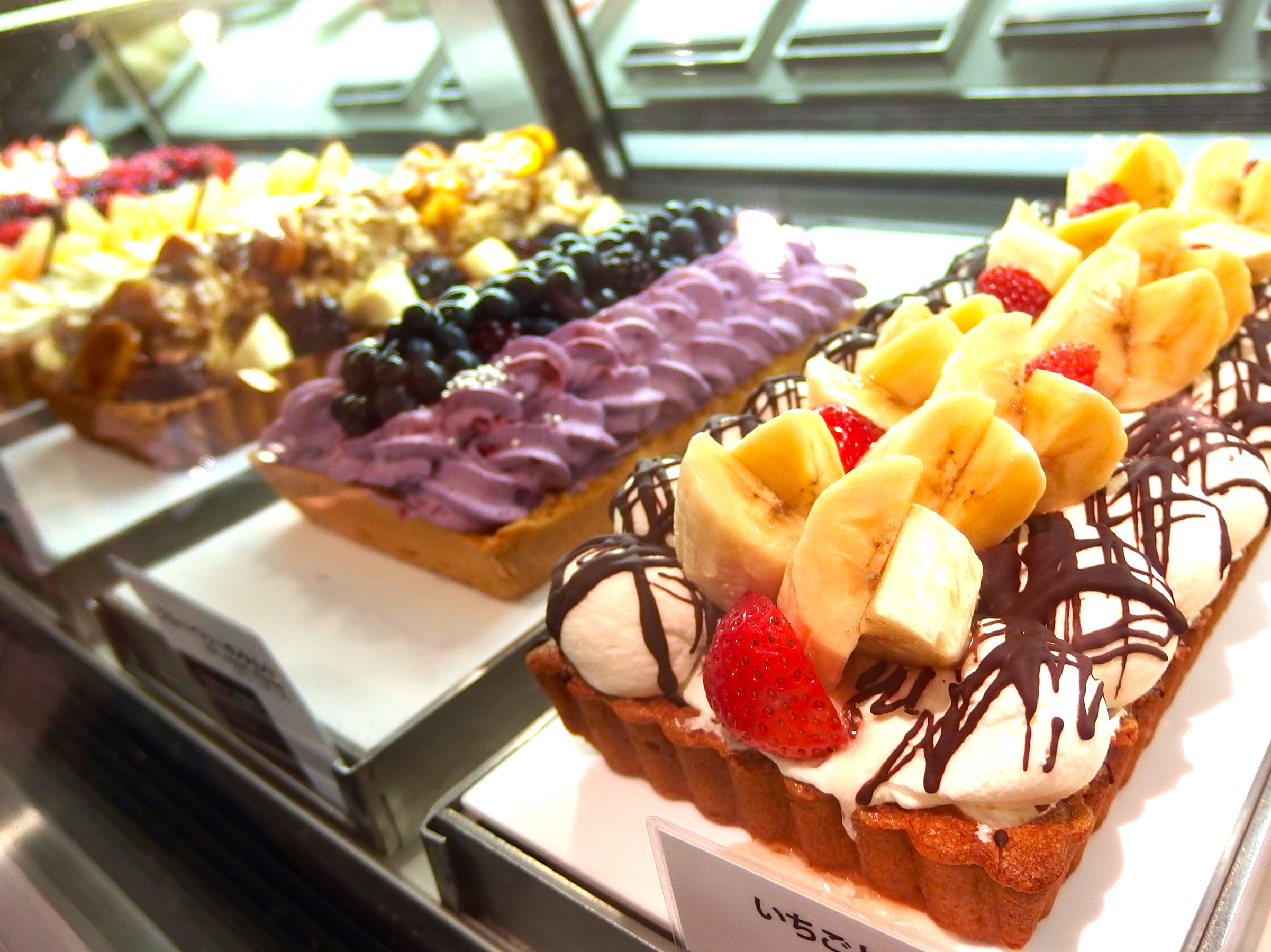 フレッシュフルーツの贅沢なケーキ カフェ コムサ 渋谷ロフト店 渋谷 カフェ 上北沢タイムズ