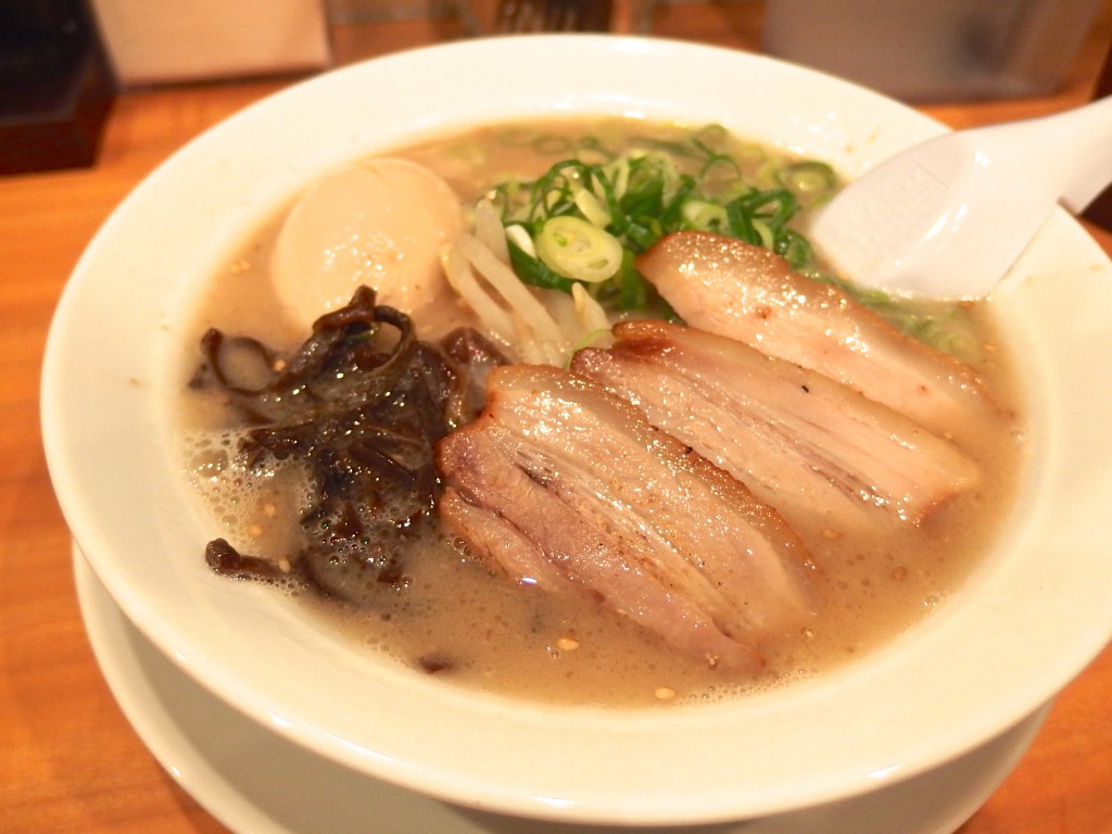 龍吟軒 上北沢店 白龍ラーメン