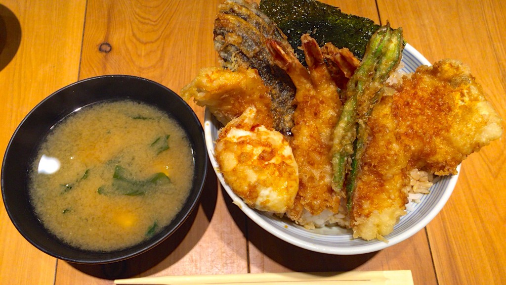 天吉屋　天丼　新宿　野村ビル