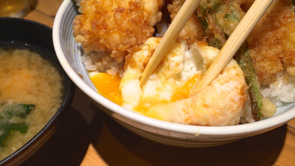 天吉屋　天丼　新宿　野村ビル